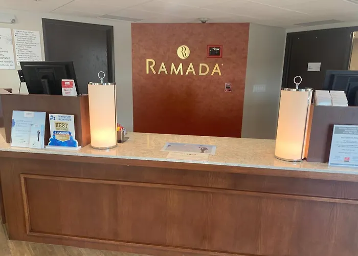 Ramada By Wyndham Minneapolis Golden Valley